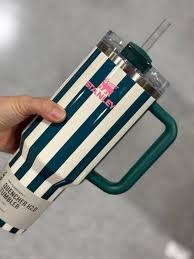 Stanley Quencher H2.0 FlowState™ Tumbler |40 Oz| Emerald Cabana Gloss (Premium Quality Imported)