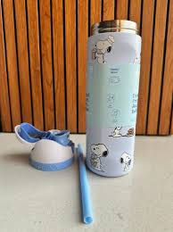 Owala FreeSip® | 24 Oz | Snoopy Ice Blue