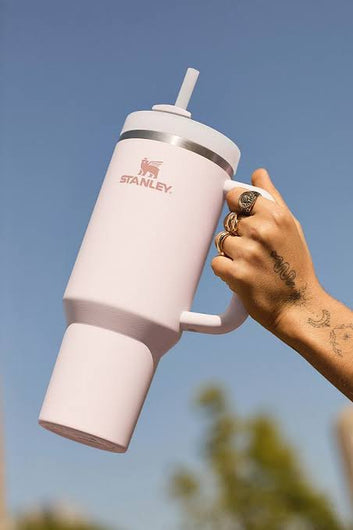 Stanley Quencher H2.0 FlowState™ Tumbler |40 oz| Rose Quartz