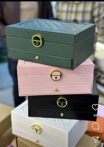 Leather Jewellery Organizer (Lockable)