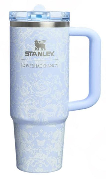 Stanley 1913 x LoveShackFancy Quencher H2.0 Flowstate™ Tumbler | 40 Oz | Tosscana Toille Alpine Blue