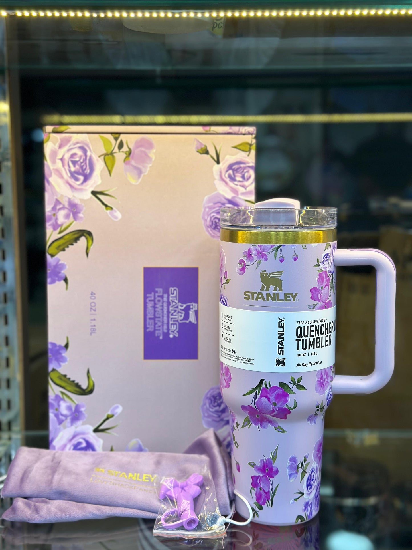 Stanley loveshack fancy Purple with pouch and stopper