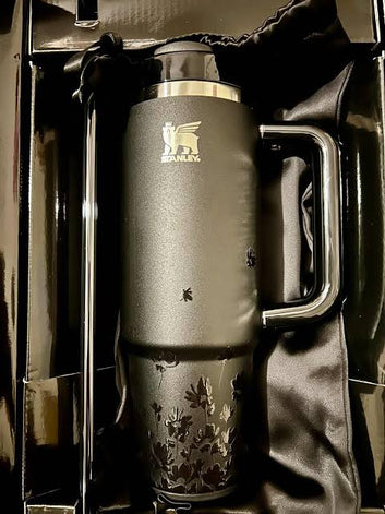 Stanley 1913 x Jennie Quencher H2.0 Flowstate™ Tumbler | 40 Oz | Petal to the Metal