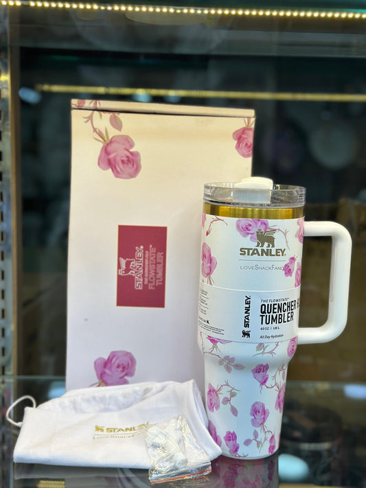 Stanley LoveShack Fancy 40oz with white pouch and stopper