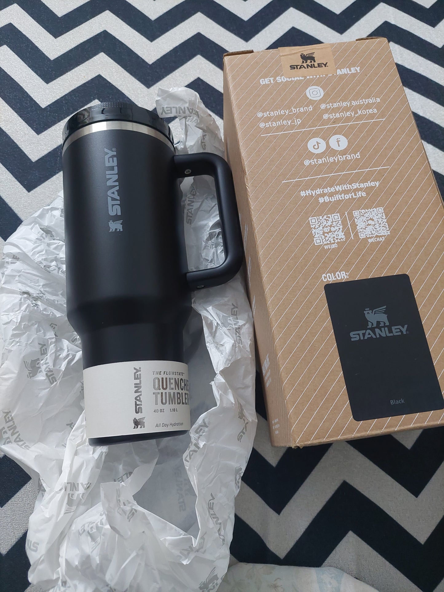 The Quencher ProTour FlipStraw Tumbler |40 oz| Black 2.0(Imported Premium Quality)