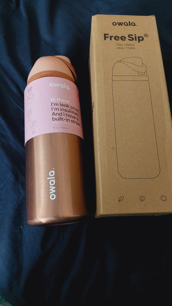 Owala FreeSip® | 32 Oz | Rose Gold ( Limited Edition)